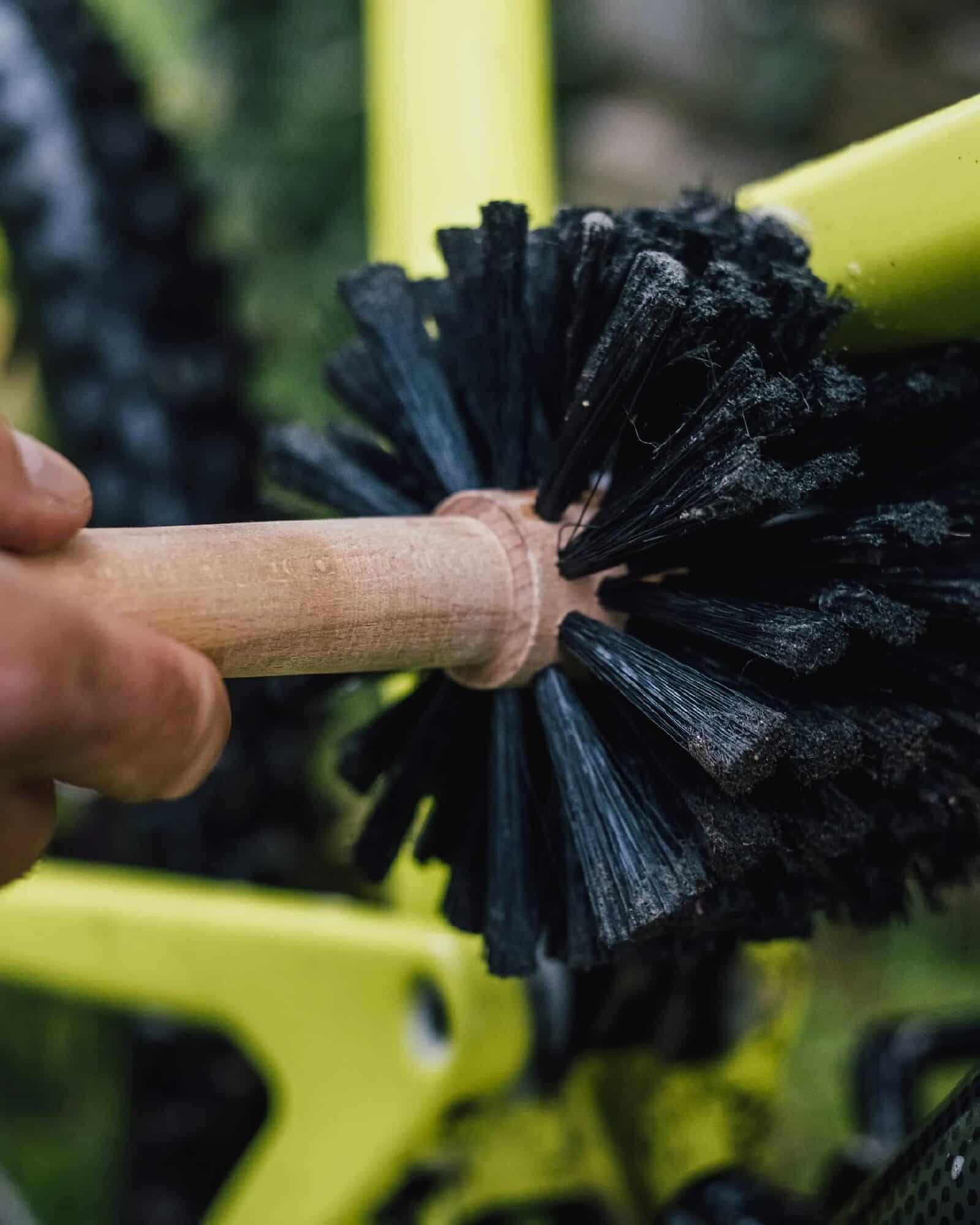 Brosse Peaty’s pour nettoyage complet – Image 2