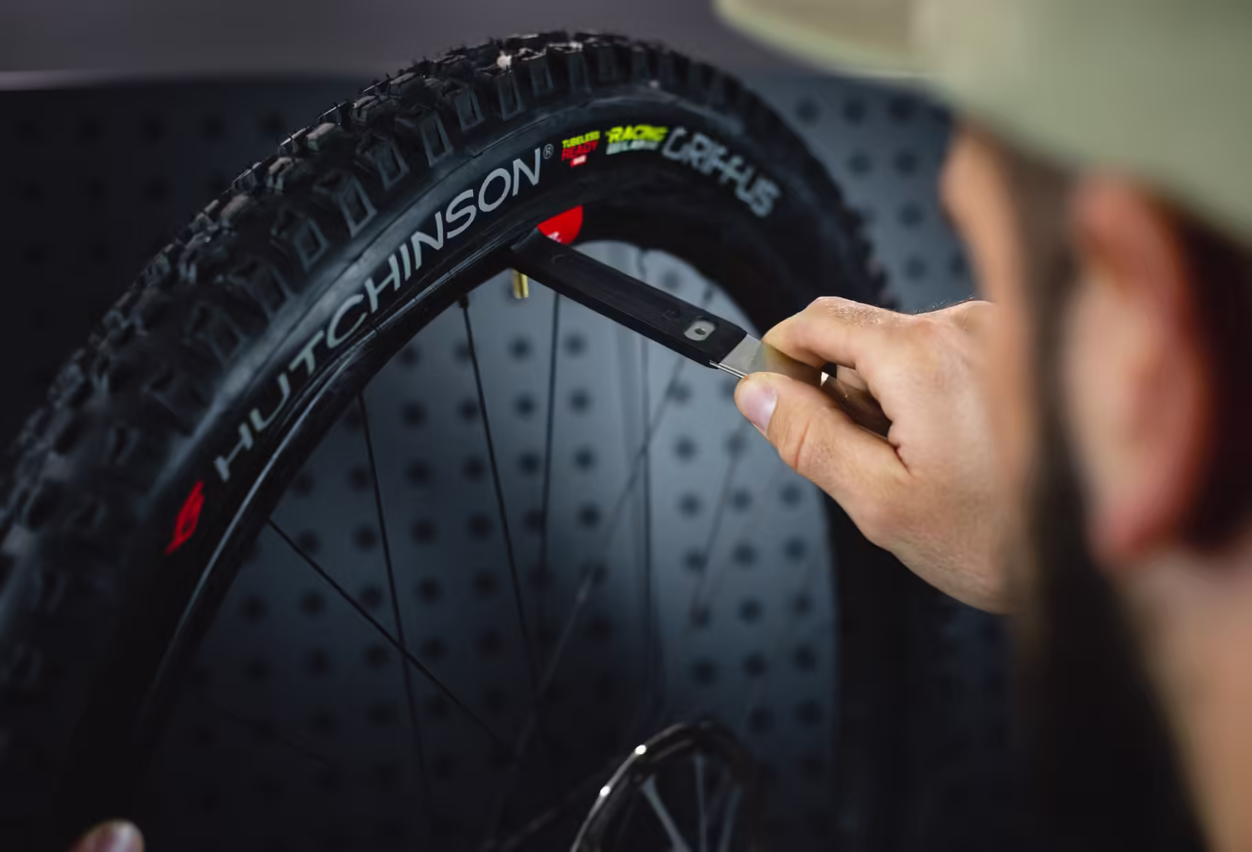 DEMONTE-PNEU ATELIER Hutchinson – Image 4