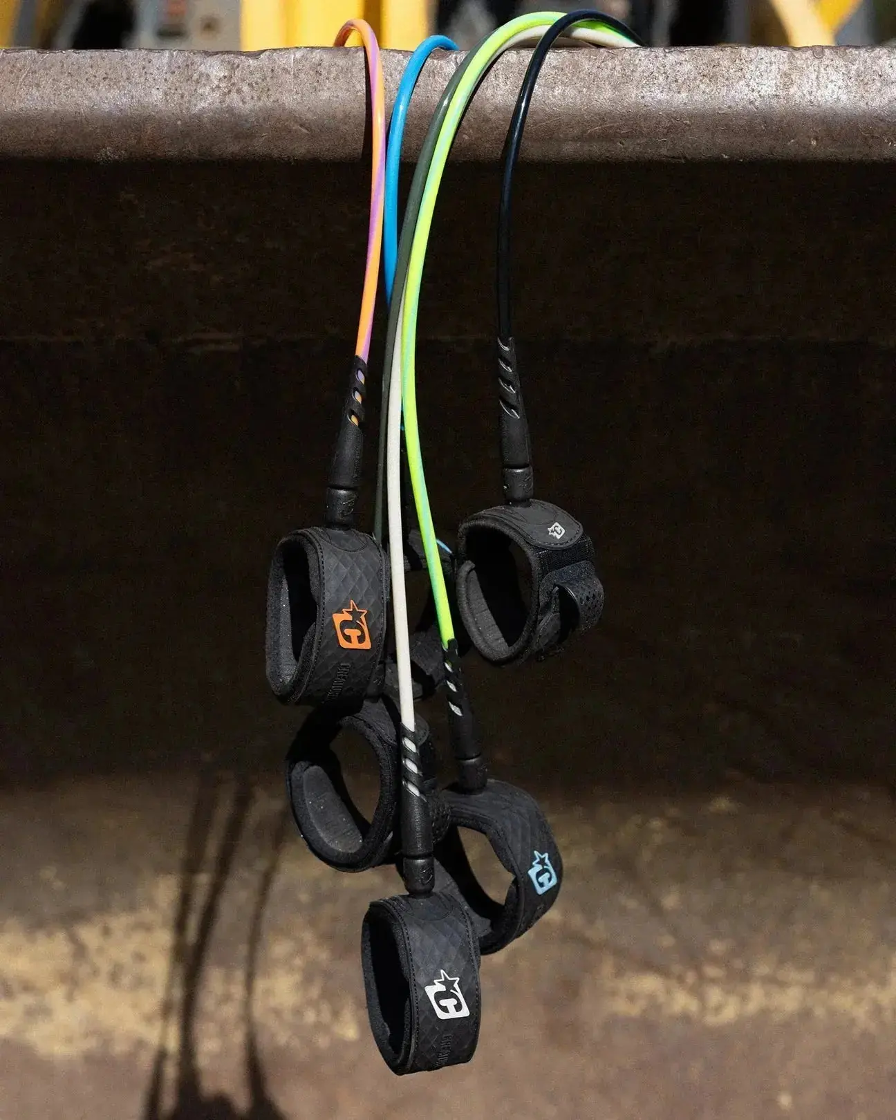 Creatures leash reliance 2.0 standard duty 6' (Cyan Twist Black) – Image 7