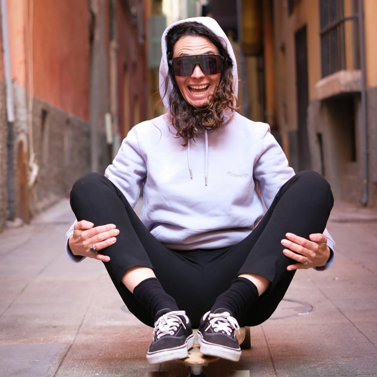 Hoodie Massacan brodé – Image 5