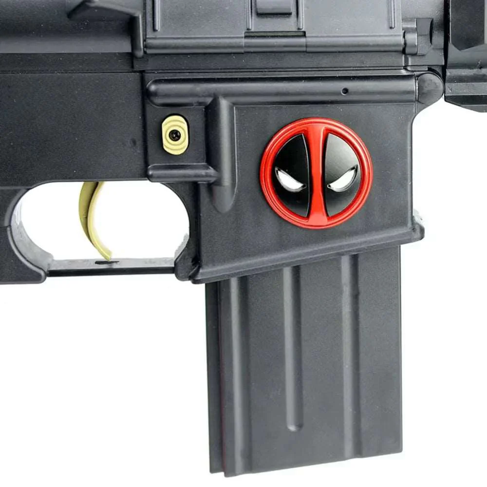 Autocollant métallique 3D Punisher ou Deadpool – Image 4