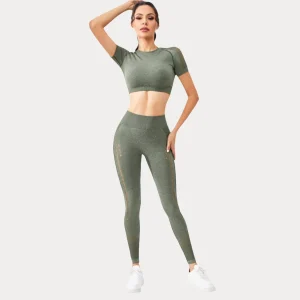 ENSEMBLE T-SHIRT À MANCHES COURTES ET PANTALON LONG - BASIC