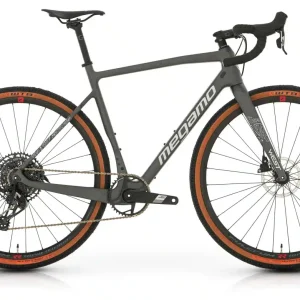 west-10-gris.webp MEGAMO WEST 10 2025